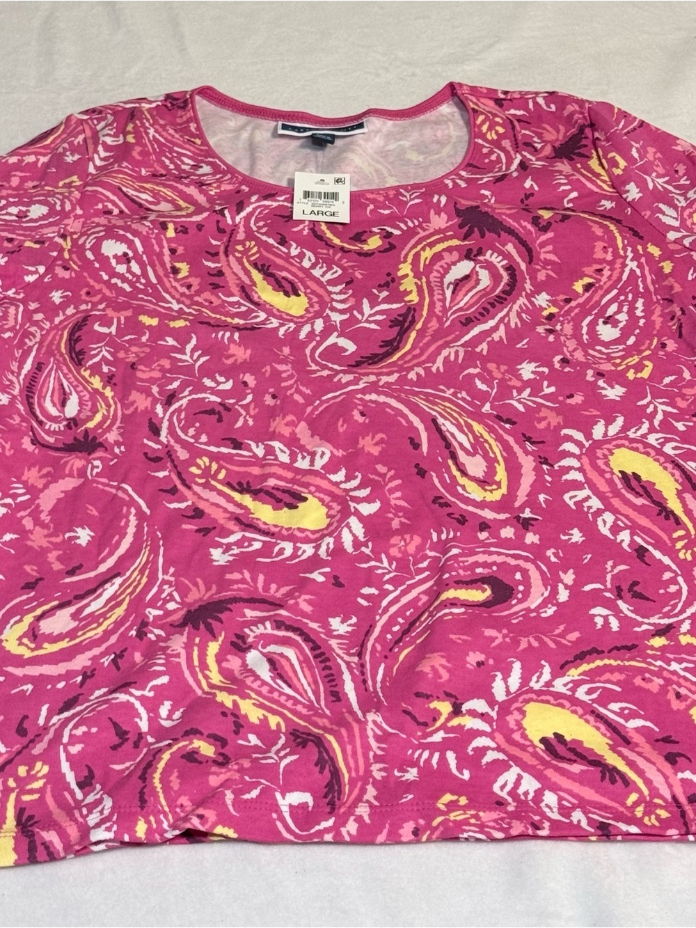 New Karen Scott Pink Paisley Scoop Neck Short Sleeve Top. Size Large